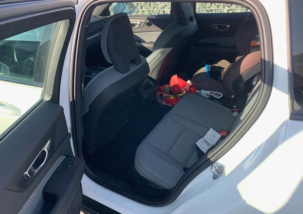 Volvo V60 cena 179000 przebieg: 64200, rok produkcji 2021 z Pelplin małe 121